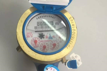 如何采購(gòu)單流束旋翼式水表？廠家來(lái)解惑！