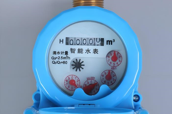 哪些因素會影響遠傳水表的精確度？